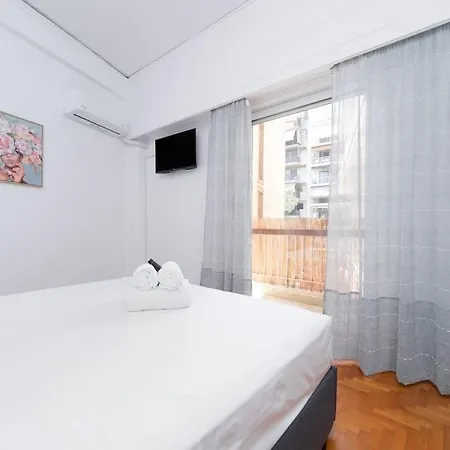 Sea Breeze 2 Bedroom - 10 Min Walk To Apartment *