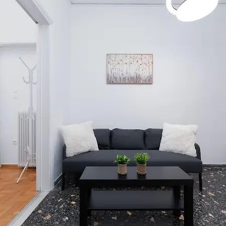 Sea Breeze 2 Bedroom - 10 Min Walk To Apartment *